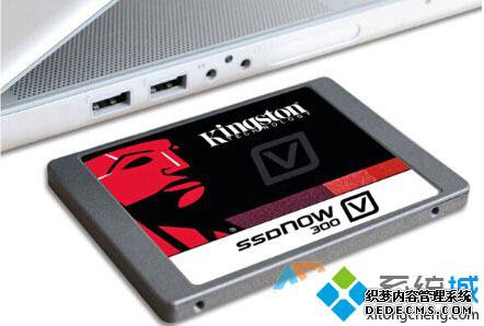 Win10ʹù̬SSDӲǷҪ
