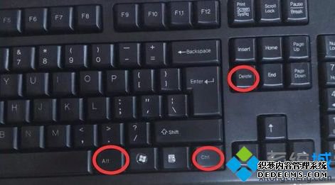 win7系统开机出现英文进不去了的解决方法