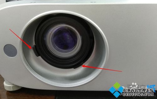 投影仪安装使用方法_投影仪的使用方法