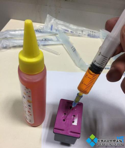 打印机墨盒怎么装墨水_打印机墨水怎么装