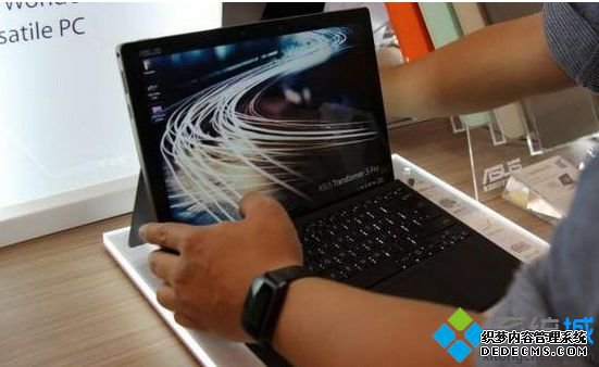 ˶һTransformer 3 ProSurface Pro 4Լ۱ȸ4