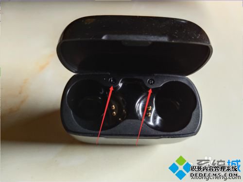 蓝牙耳机长按无反应怎么办_蓝牙耳机长按灯不亮的处理方法 蓝牙耳机长按无反应怎么办_蓝牙耳机长按灯不亮的处理方法