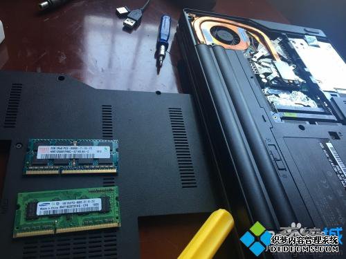 笔记本电脑散热器怎么清理_笔记本清理散热器详细教程 笔记本电脑散热器怎么清理_笔记本清理散热器详细教程