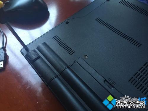 笔记本电脑散热器怎么清理_笔记本清理散热器详细教程 笔记本电脑散热器怎么清理_笔记本清理散热器详细教程