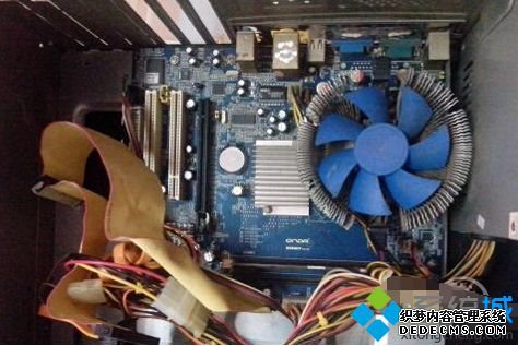 电脑开机一直蓝屏进不去怎么办_电脑开机蓝屏进不去系统的解决方法
